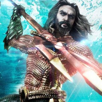 Aquaman de Aquaman Film, que se lanzará en diciembre de 2018. Arthur Curry presenta al actor Jason Momoa como el Rey de los Siete Mares. 