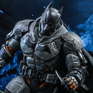 Sideshow y Hot Toys presentan la figura coleccionable de escala 1:6 de Batman XE Suit basada en la historia extendida "Cold, Cold Heart" de Batman: Arkham Origins . 