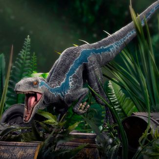 Blue Deluxe - Jurassic World Fallen Kingdom Estatua Escala 1:10 por Iron Studios