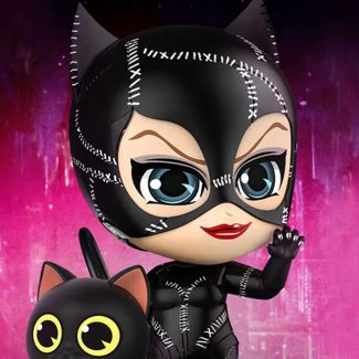 ideshow y Hot Toys presentan a Catwoman con Whip Cosbaby(S) Collectible Set basado en la película de superhéroes de Tim Burton de 1992 Batman Returns .