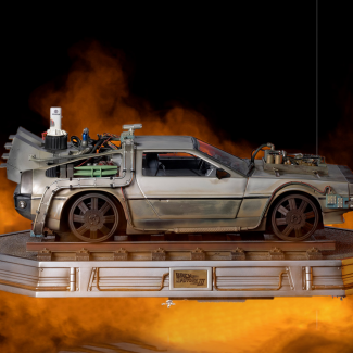 Delorean - Volver al futuro III - Estatua Escala 1:10 por Iron Studios
