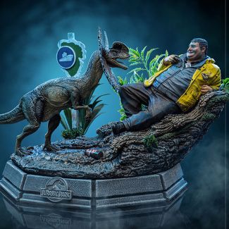 Sideshow y Iron Studios se enorgullecen de anunciar lo último de la línea Deluxe Art Scale 1:10: ¡ Dennis Nedry se encuentra con el Dilophosaurus !
