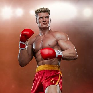 Sideshow y Premium Collectibles Studio  presentan la estatua a escala 1:3 de Ivan Drago, lista para desafiar a tu colección Rocky  por el campeonato.