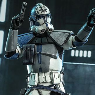 Hoy, Sideshow y Hot Toys están encantados de expandir aún más su línea coleccionable de Star Wars: The Clone Wars y presentar oficialmente la nueva figura coleccionable Clone Trooper Jesse 1:6 inspirada en la exitosa serie de animación.
