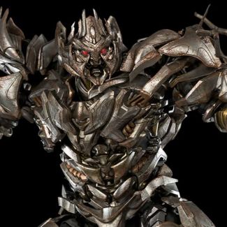 ¡Sideshow, Hasbro y threezero están encantados de presentarte a Megatron de la película Transformers: Revenge of the Fallen como la próxima figura de la serie de figuras articuladas coleccionables Transformers DLX!