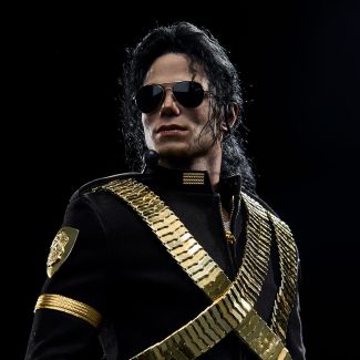 Durabilidad de los coleccionables tradicionales. Presentamos la primera formación de Black Label de Blitzway: Michael Jackson. “El Rey del Pop, el ícono eterno de la música, Michael Jackson”.