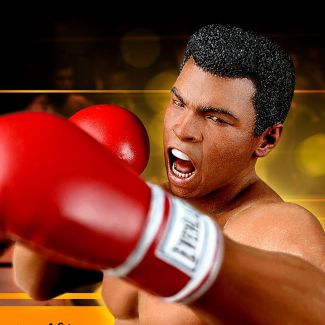Iconiq Studios tiene el honor de presentar el primero de nuestra serie Legends a escala 1:6, la propia leyenda del boxeo de peso pesado: ¡Muhammad Ali !