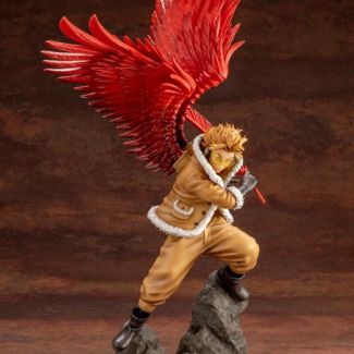 ¡De la exitosa serie de anime "My Hero Academia", Wing Hero "Hawks" se une a la alineación de ArtFX J! Hawks se plantea en este momento mientras se enfrenta a un villano.