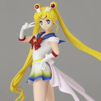 ¡Esta figura de la serie Glitter & Glamours de Banpresto muestra a Sailor Moon II! Alcanzando una altura de aproximadamente 10 pulgadas, ¡Sailor Moon está lista para salvar el día!
