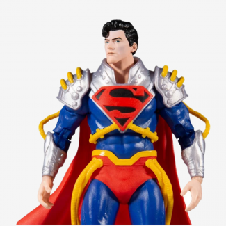 Una versión de realidad alternativa de Superman, Superboy-Prime proviene de una Tierra donde los superhéroes y supervillanos de DC eran personajes ficticios ... hasta el día en que se activaron sus poderes y se convirtió en el único superhumano de su mund