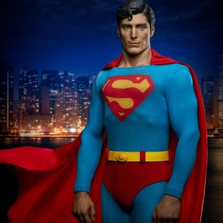 Superman: La película Figura Premium Format de Sideshow Collectibles