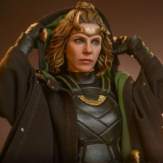 Después de su impactante revelación al final del episodio 2 de Loki de Marvel Studios, Sylvie Laufeydottir ahora es la mitad de un dúo travieso como una variante del mismísimo Dios Trickster. 