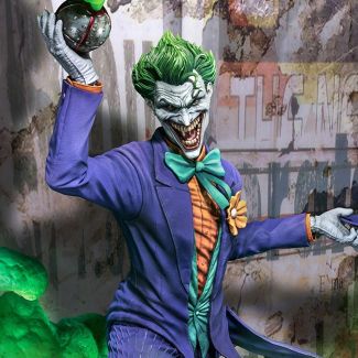 Prime 1 Studio siempre se enorgullece de presentar al Príncipe Payaso del Crimen en nuestra serie Museum Masterline DC, por lo que hoy presentamos nuestra estatua de escala 1:3 The Joker "Say Cheese" de primera línea .