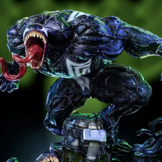 Sideshow y Iron Studios presentan una nueva pieza sorprendente de la línea Art Scale: ¡la  estatua a escala 1:10 de Venom Deluxe ! Capturada en una impresionante e intimidante exhibición de temible poder, esta estatua de polipiedra muestra completamente l