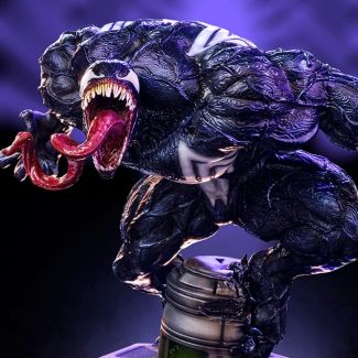 Sideshow y Iron Studios presentan una nueva pieza sorprendente de la línea Art Scale: ¡la  estatua a escala 1:10 de Venom ! Capturada en una impresionante e intimidante exhibición de temible poder.