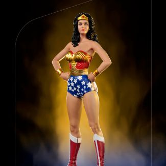 Sideshow y Iron Studios presentan lo último de la línea Art Scale 1:10: ¡ Wonder Woman Lynda Carter ! Basada en la imagen de Lynda Carter