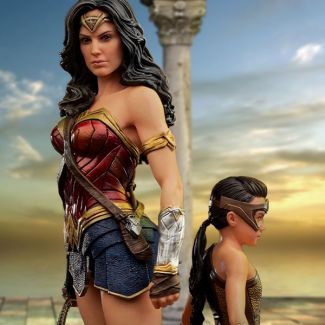 Wonder Woman & Young Diana de DC Comics Escala 1:10 por Iron Studios